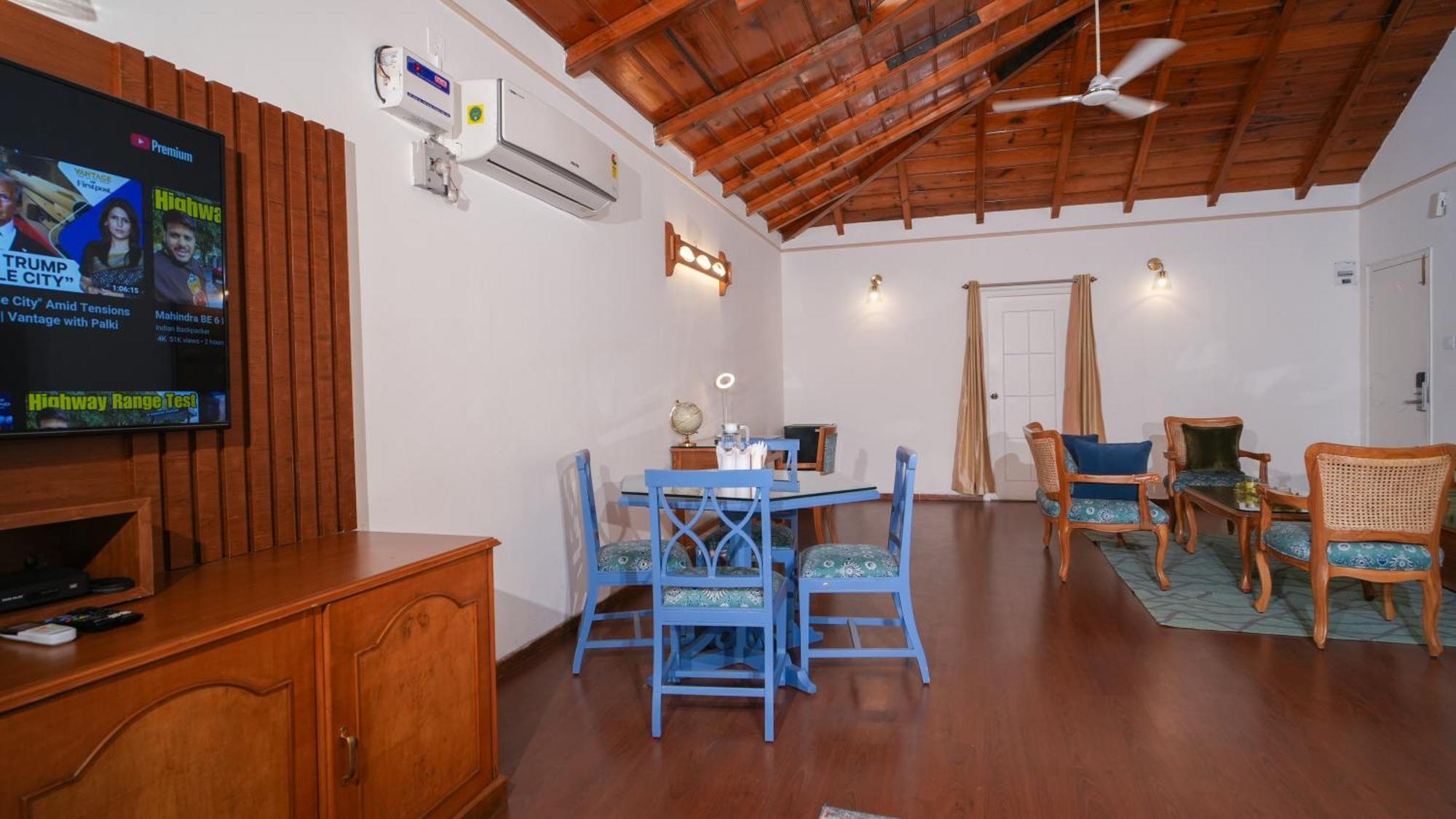 Neelesh Inn- A Luxury Lake View Hotel- 20 Kms From Nainital Bhīm Tāl Extérieur photo