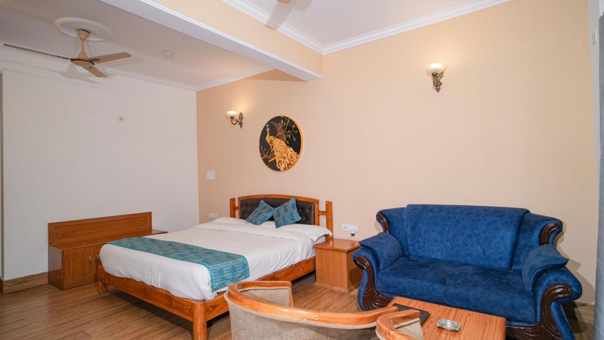 Neelesh Inn- A Luxury Lake View Hotel- 20 Kms From Nainital Bhīm Tāl Extérieur photo