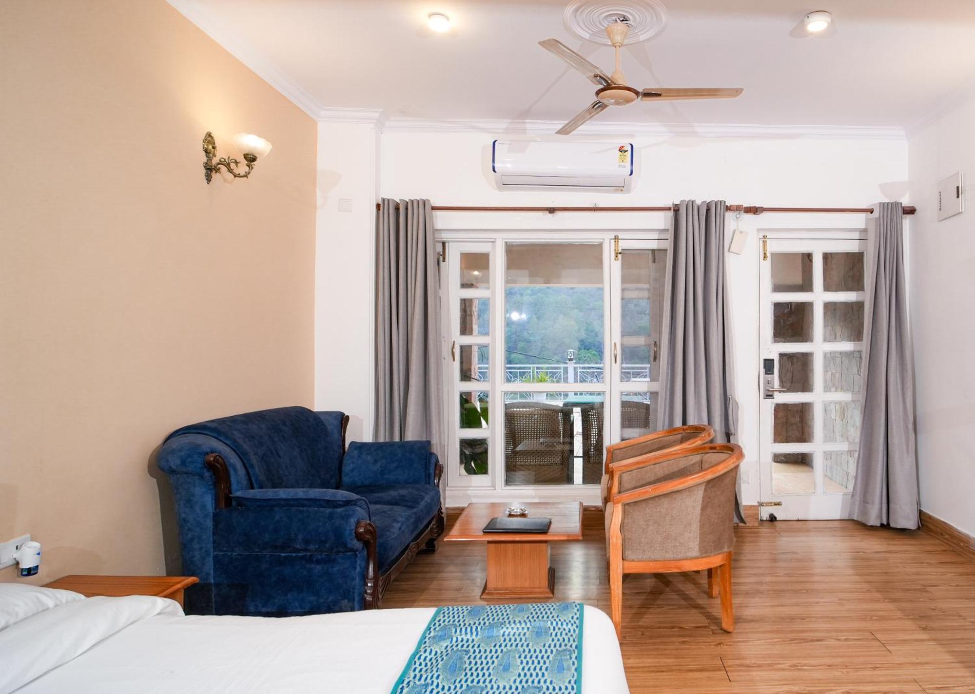 Neelesh Inn- A Luxury Lake View Hotel- 20 Kms From Nainital Bhīm Tāl Extérieur photo